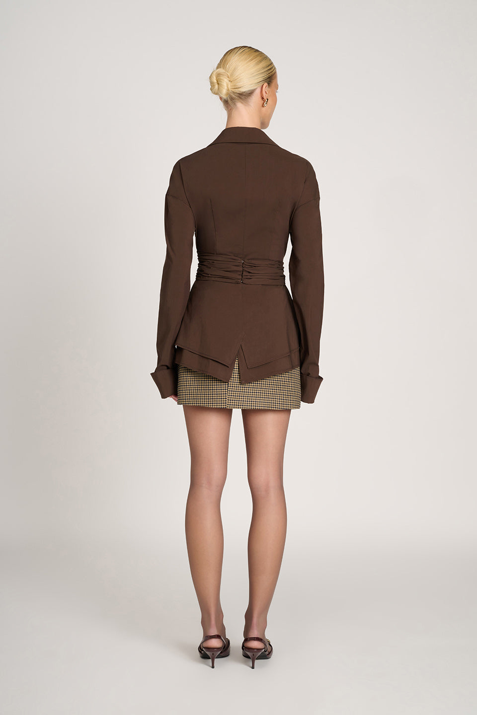 Astrid | Figursydd omlottblus